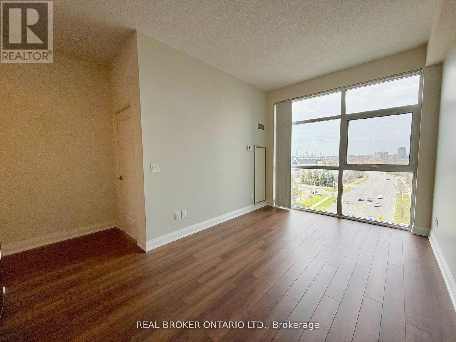 716 - 8763 Bayview Avenue, Richmond Hill, Ontario  L4B 3V1 - Photo 5 - N12887330