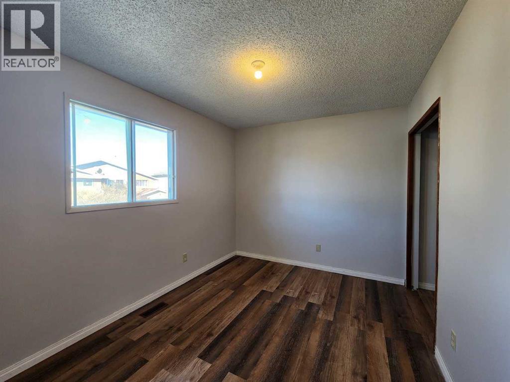 48 Bermondsey Court Nw, Calgary, Alberta  T3K 1V7 - Photo 20 - A2287982