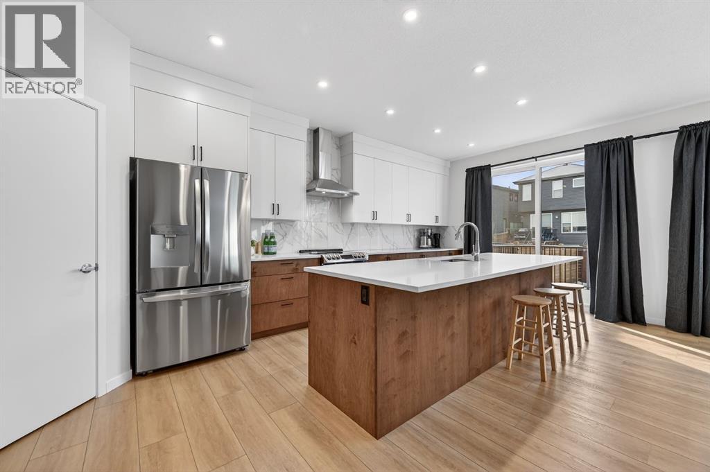 19 Rowley Park Nw, Calgary, Alberta  T3l 0G6 - Photo 8 - A2293267