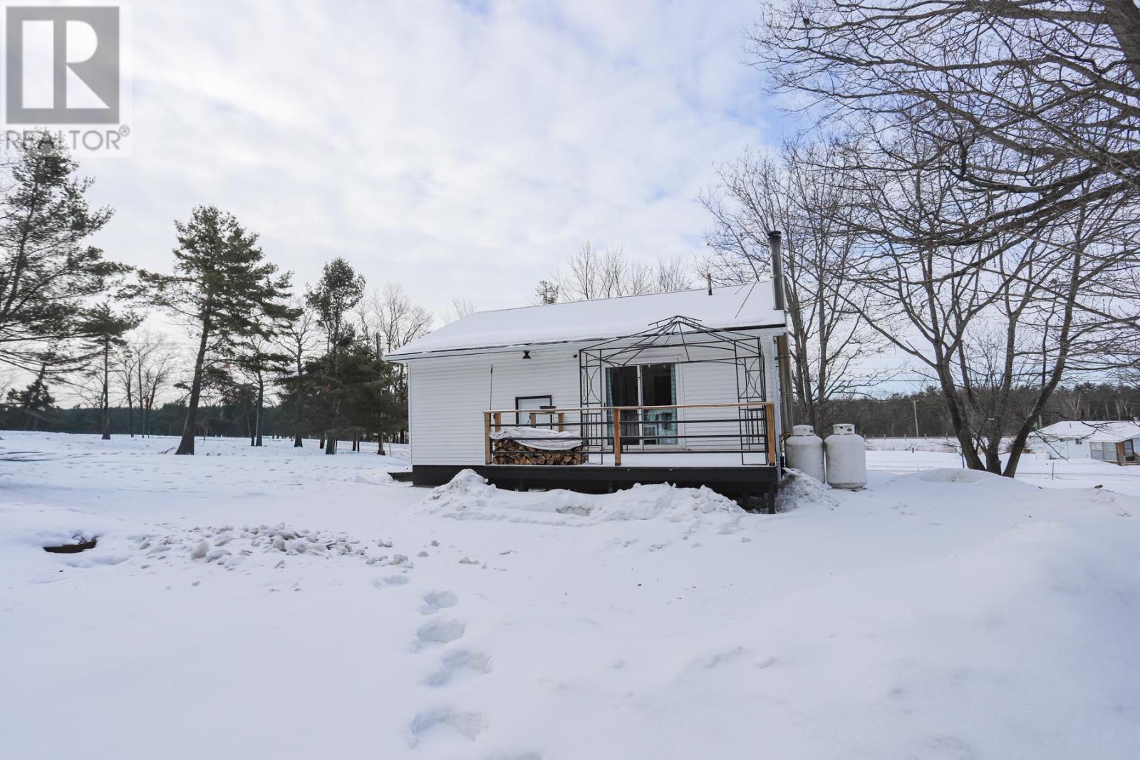 1099 Centre St, Algoma Mills, Ontario P0R 1A0 - Photo 41 - SM260486