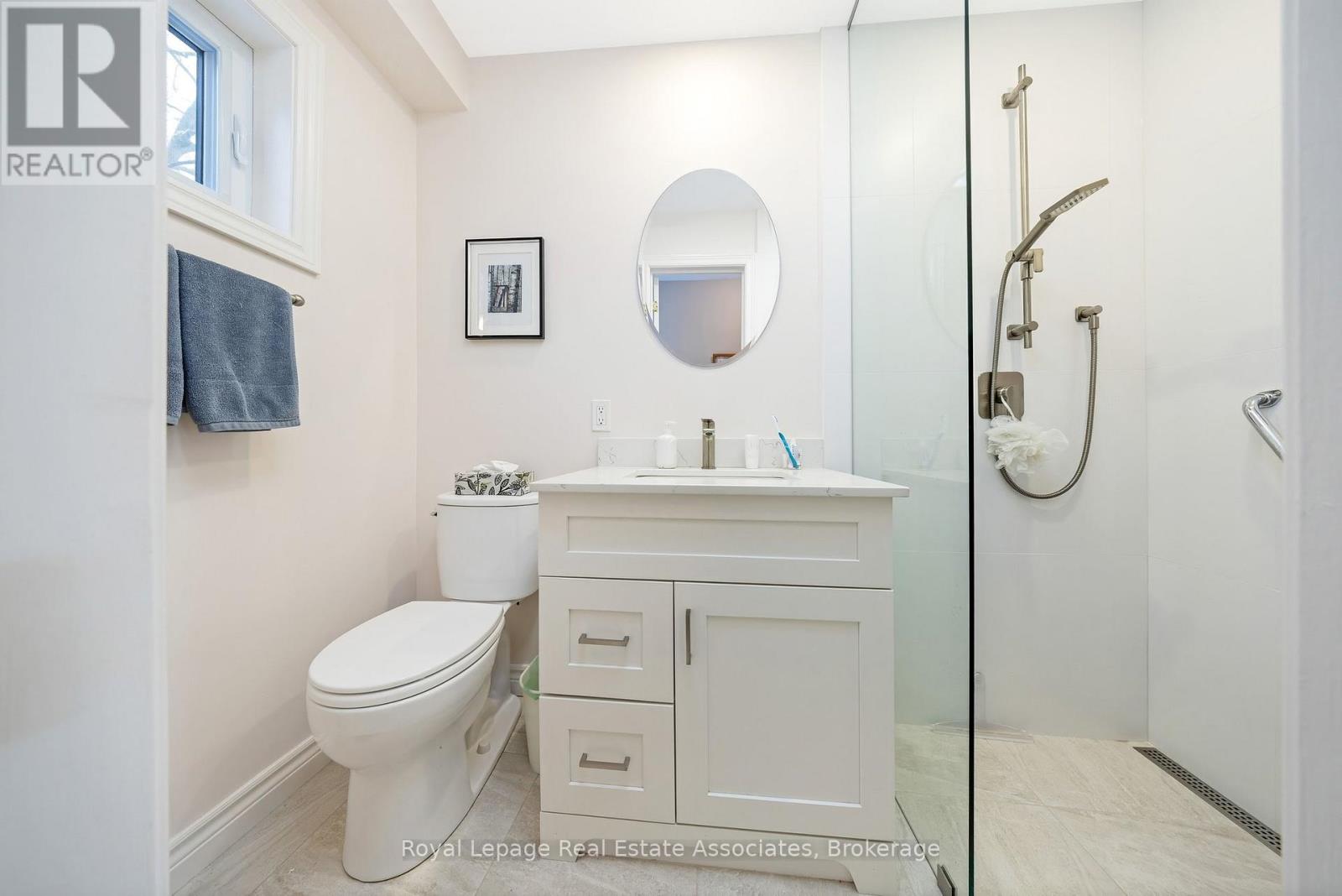 15 Stockman Crescent, Halton Hills (Georgetown), Ontario  L7G 1J5 - Photo 24 - W12887234