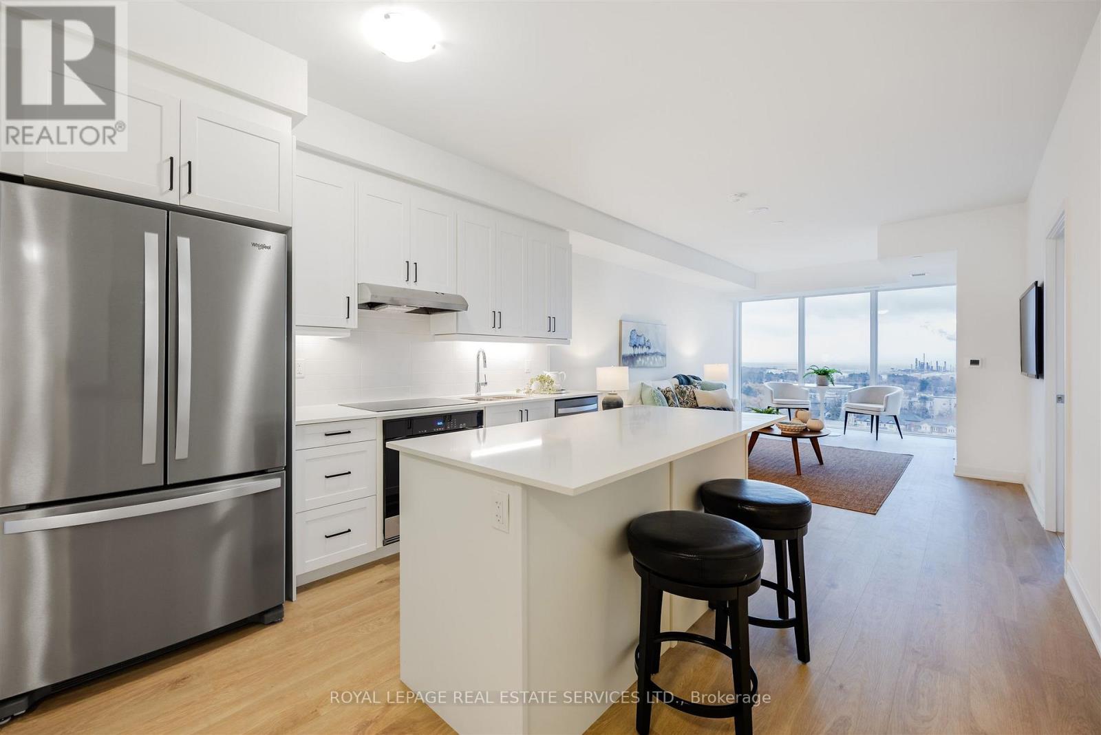 1508 - 1035 Southdown Road, Mississauga, Ontario  L5J 0A2 - Photo 4 - W12887272