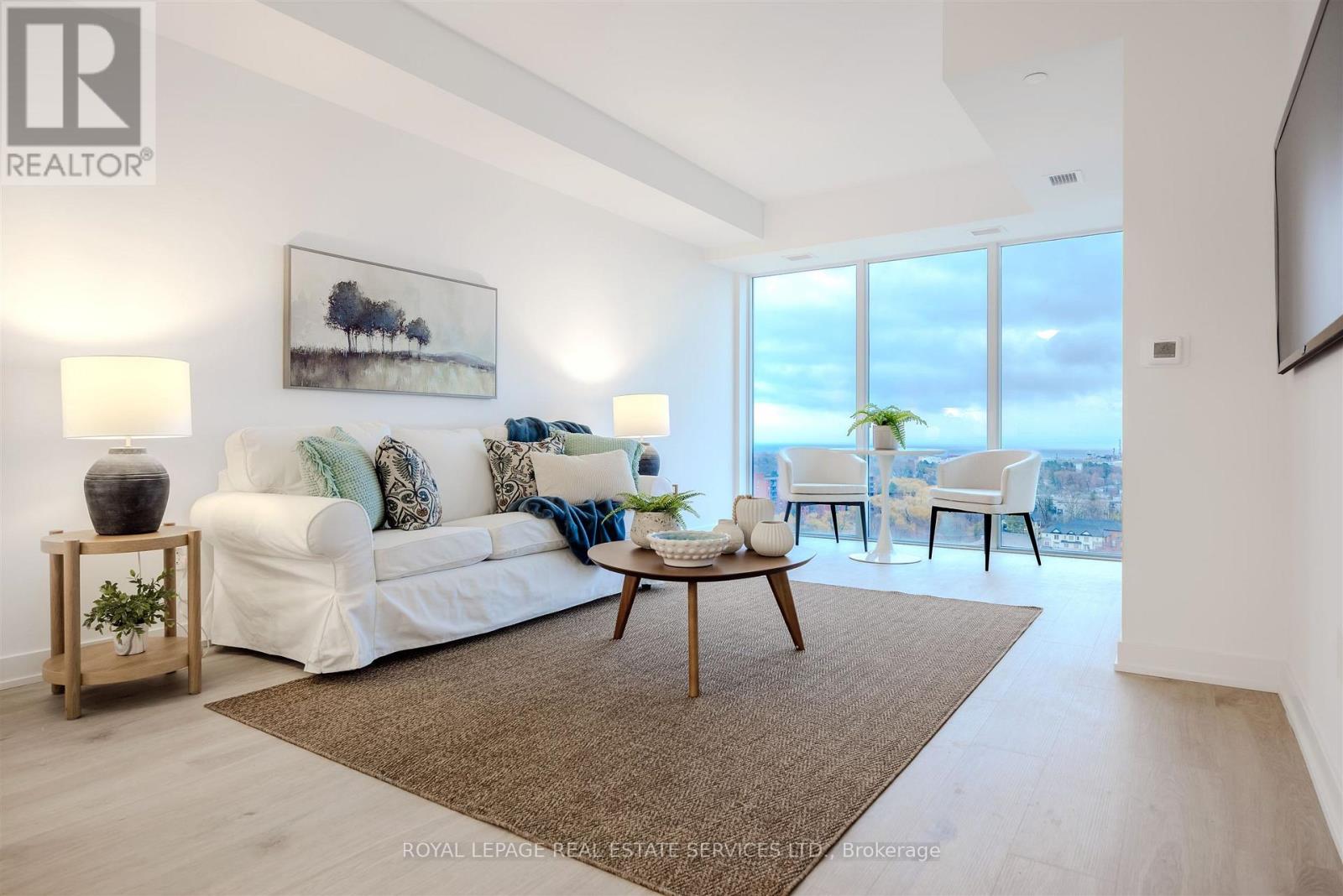 1508 - 1035 Southdown Road, Mississauga, Ontario  L5J 0A2 - Photo 7 - W12887272