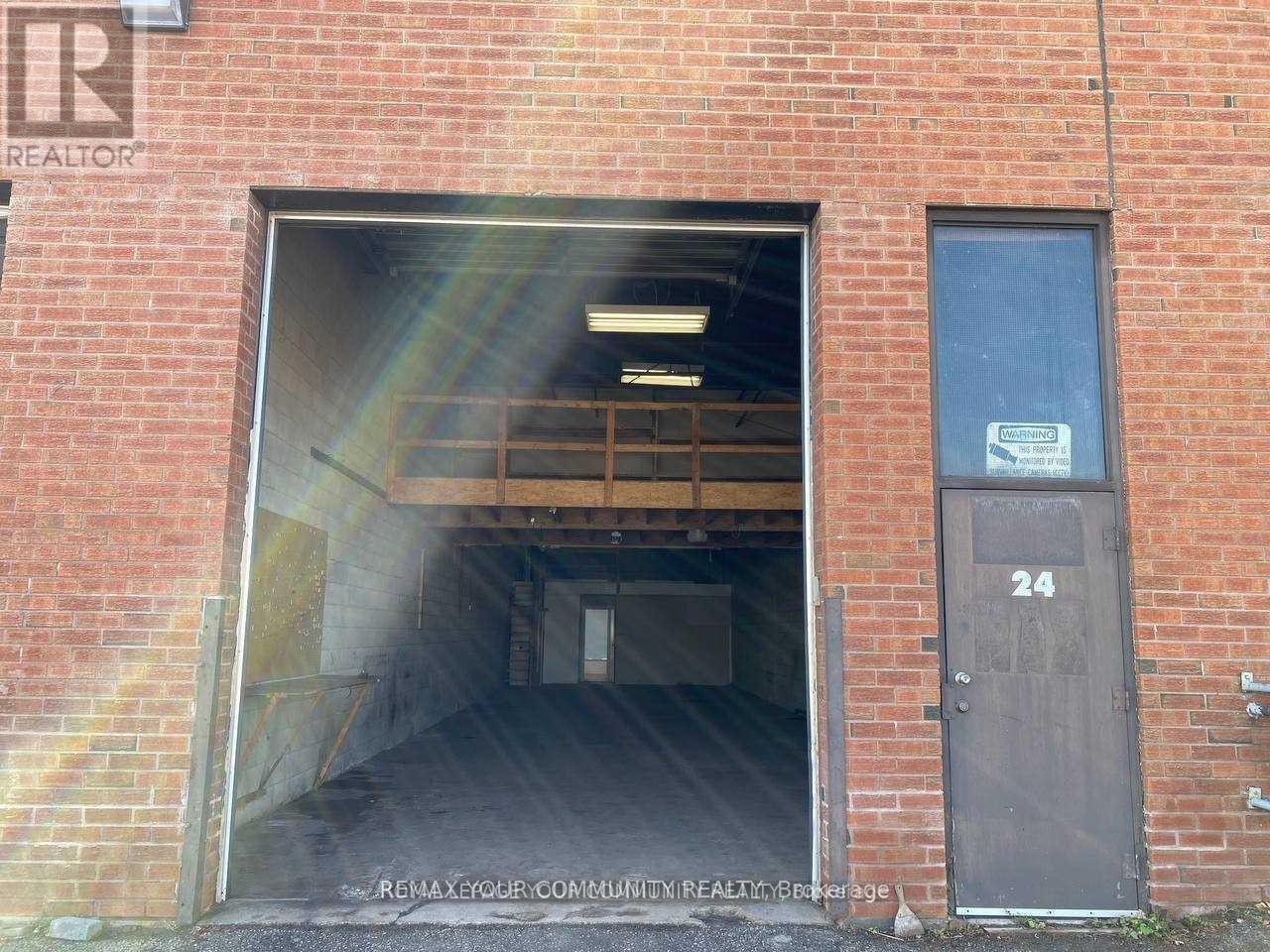 24 - 5359 Timberlea Boulevard, Mississauga (Northeast), Ontario  L4W 4N5 - Photo 2 - W12887290