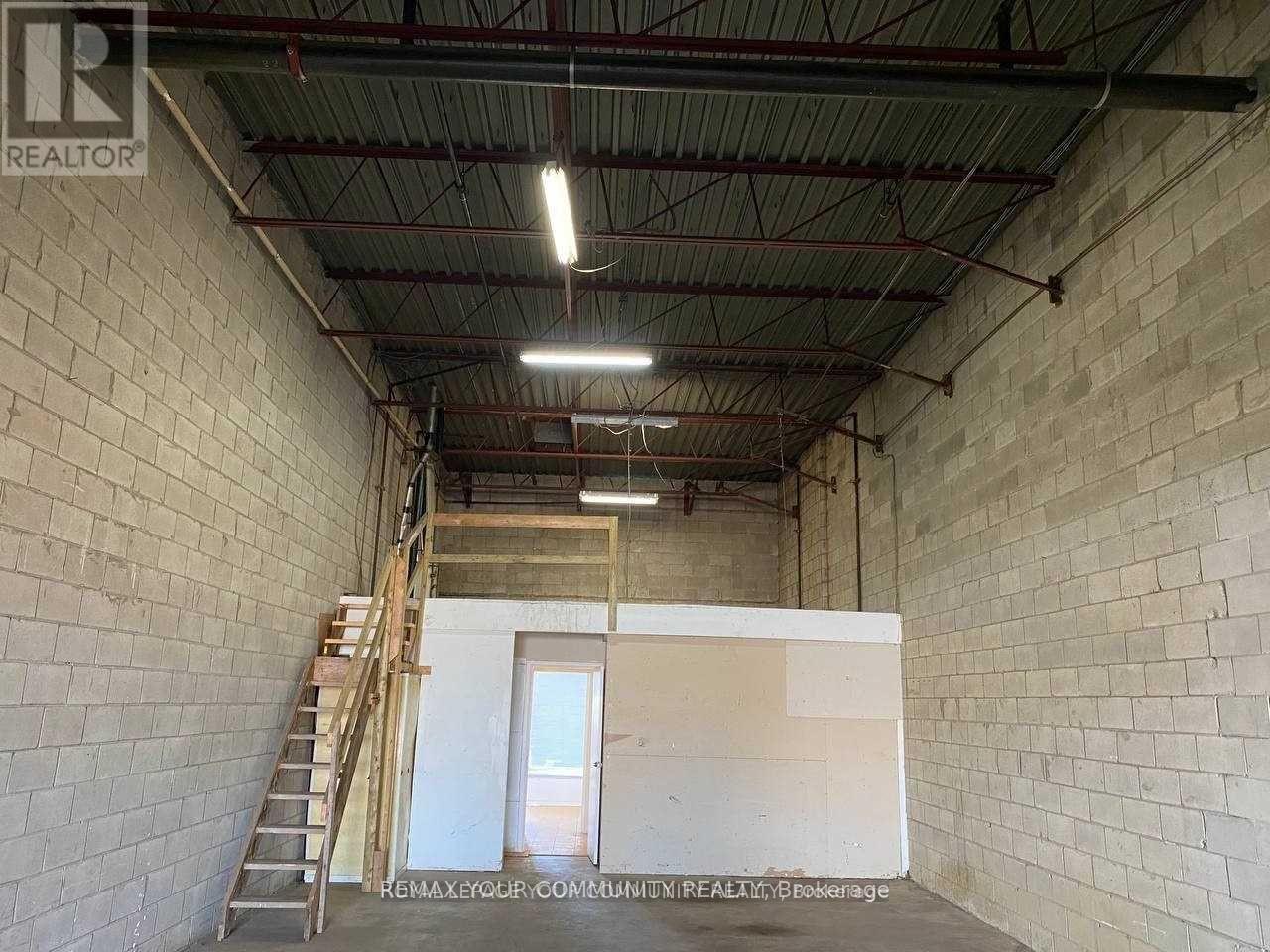 24 - 5359 Timberlea Boulevard, Mississauga (Northeast), Ontario  L4W 4N5 - Photo 3 - W12887290