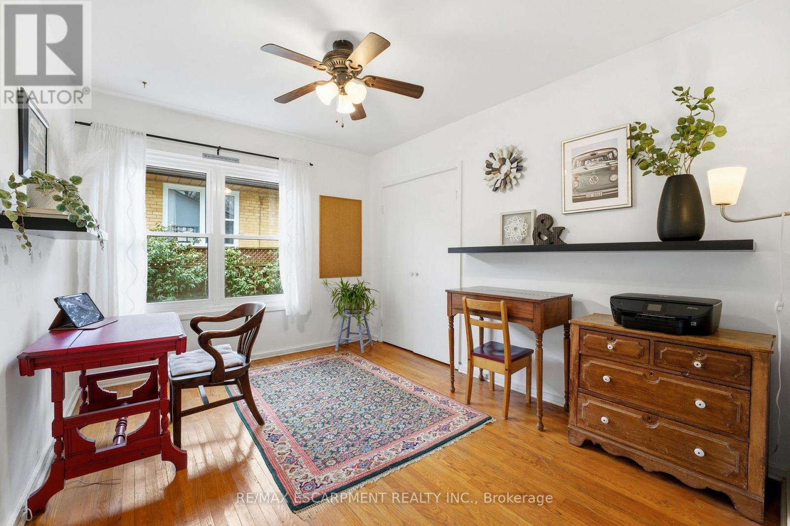 5411 Stratton Road, Burlington, Ontario  L7L 2Z1 - Photo 11 - W12887318