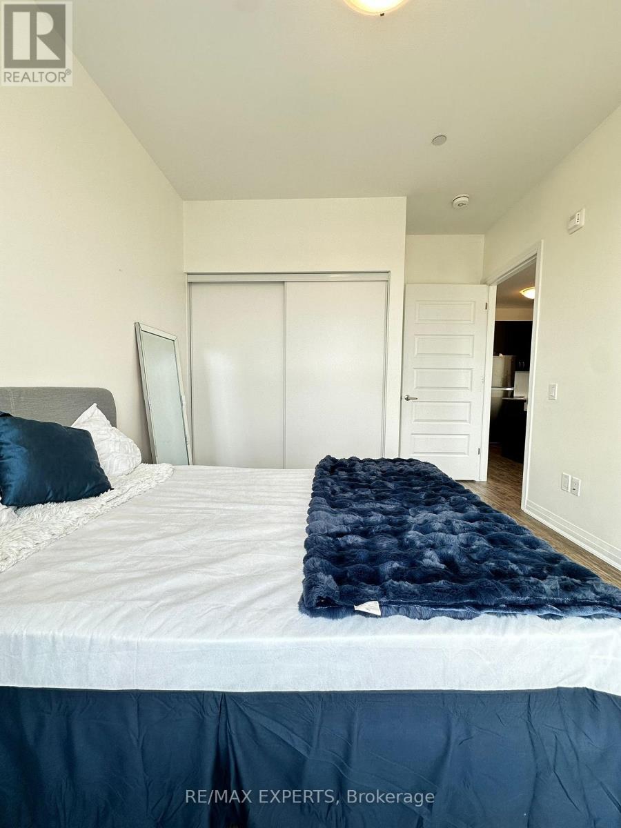 206 - 95 Dundas Street W, Oakville (Go Glenorchy), Ontario  L6M 5N4 - Photo 19 - W12887344