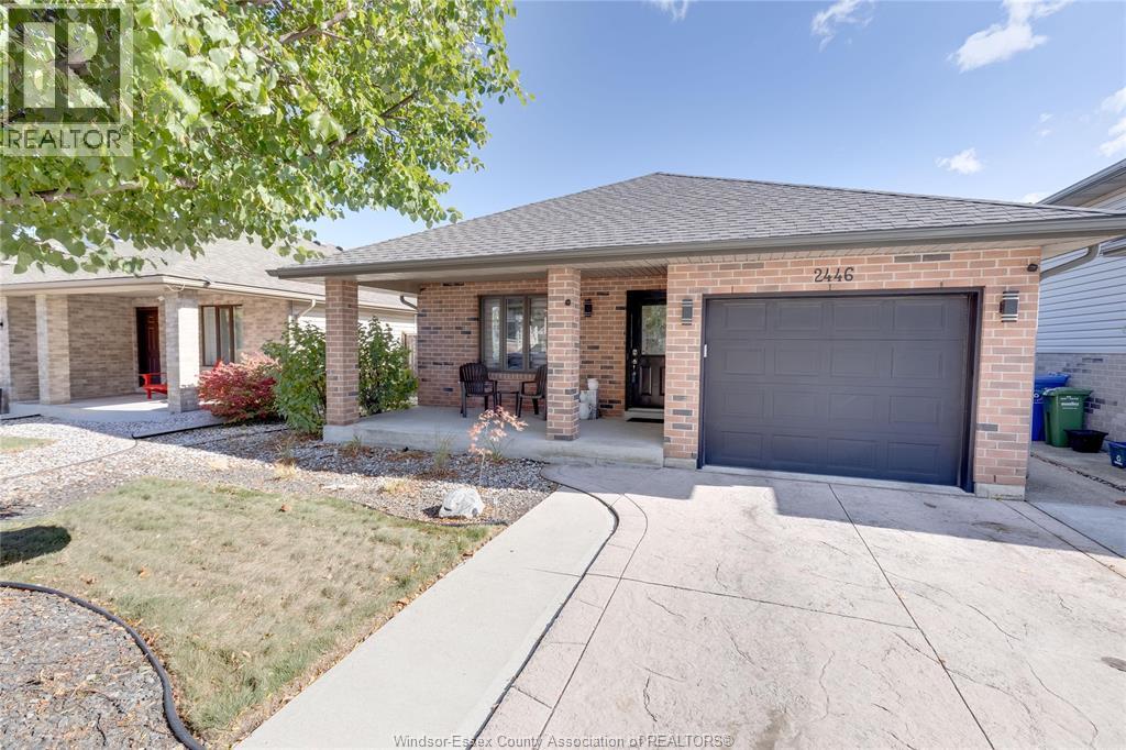 2446 Gatwick Avenue, Windsor, Ontario N8P 1Y7 - Photo 3 - 26005477