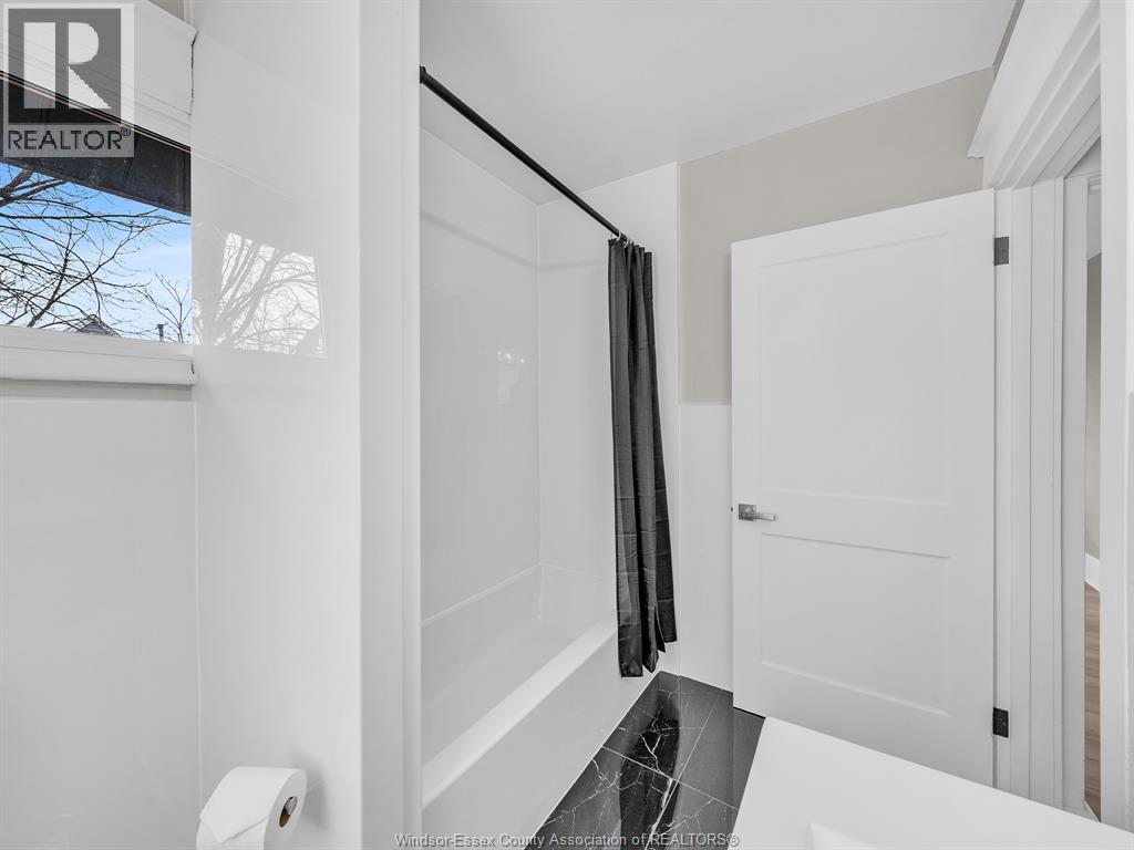 831 Dawson, Windsor, Ontario  N8Y 4A1 - Photo 43 - 26005468