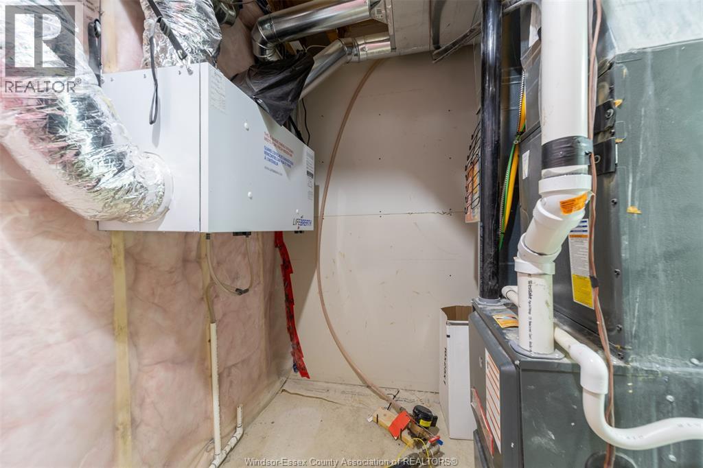 1582 Drouillard Road, Windsor, Ontario N8Y 2S2 - Photo 36 - 26005167