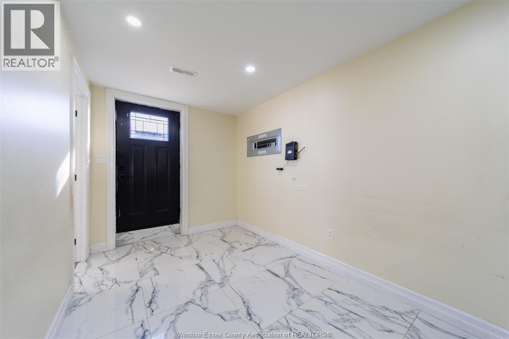 1582 Drouillard Road, Windsor, Ontario N8Y 2S2 - Photo 37 - 26005167