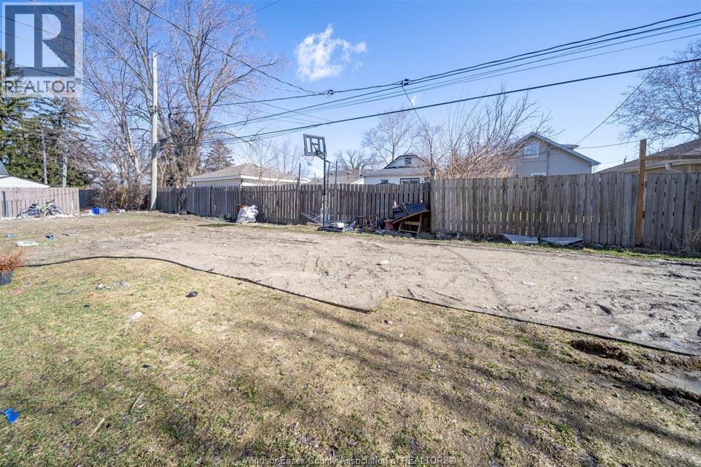 1582 Drouillard Road, Windsor, Ontario N8Y 2S2 - Photo 40 - 26005167