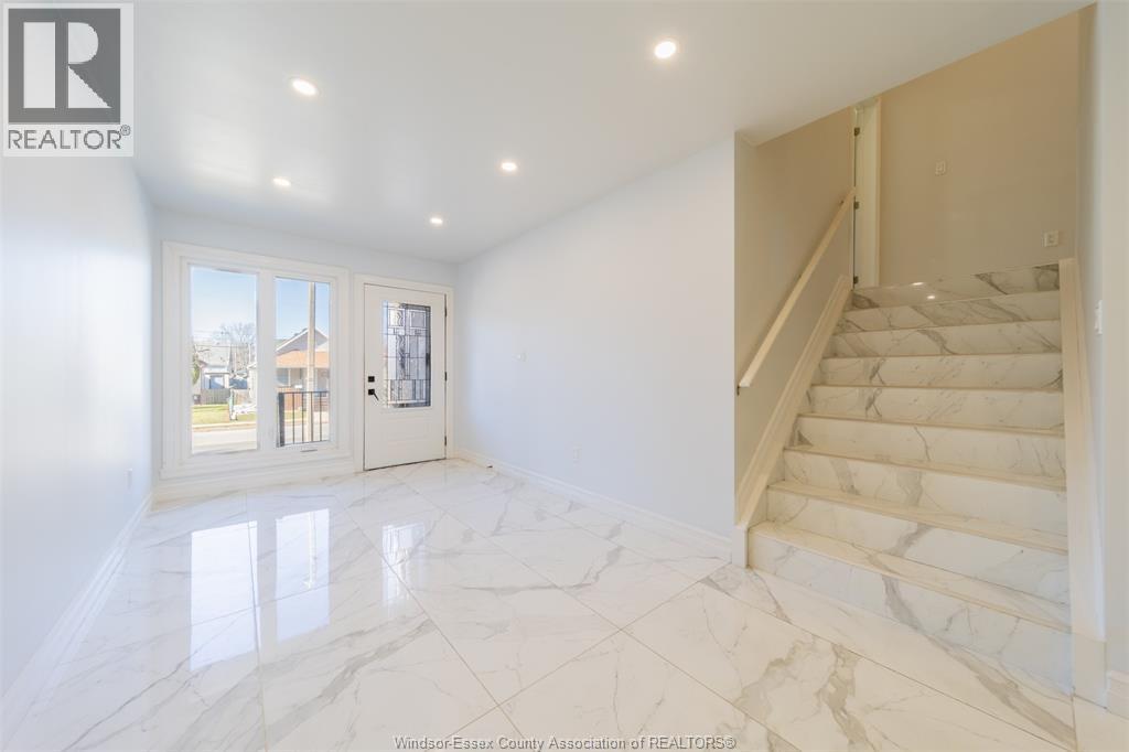 1582 Drouillard Road, Windsor, Ontario N8Y 2S2 - Photo 5 - 26005167