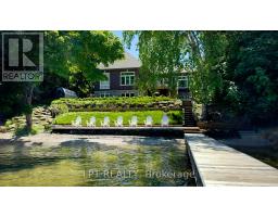 25 PINERY LANE, Georgina, Ontario