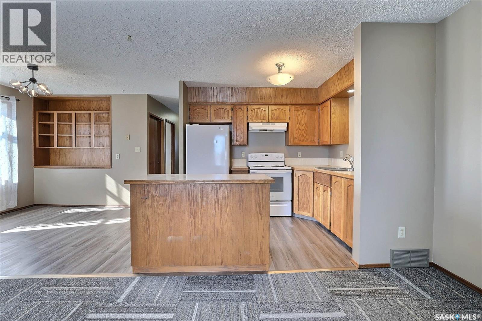 1580 Lacon Street, Regina, Saskatchewan  S4N 1Z4 - Photo 8 - SK030527