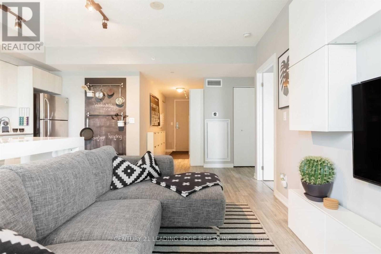 810 - 69 Lynn Williams Street, Toronto (Niagara), Ontario  M6K 3R7 - Photo 4 - C12887324