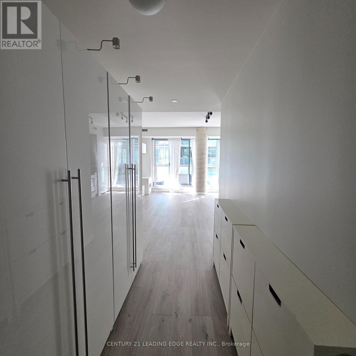 810 - 69 Lynn Williams Street, Toronto (Niagara), Ontario  M6K 3R7 - Photo 8 - C12887324