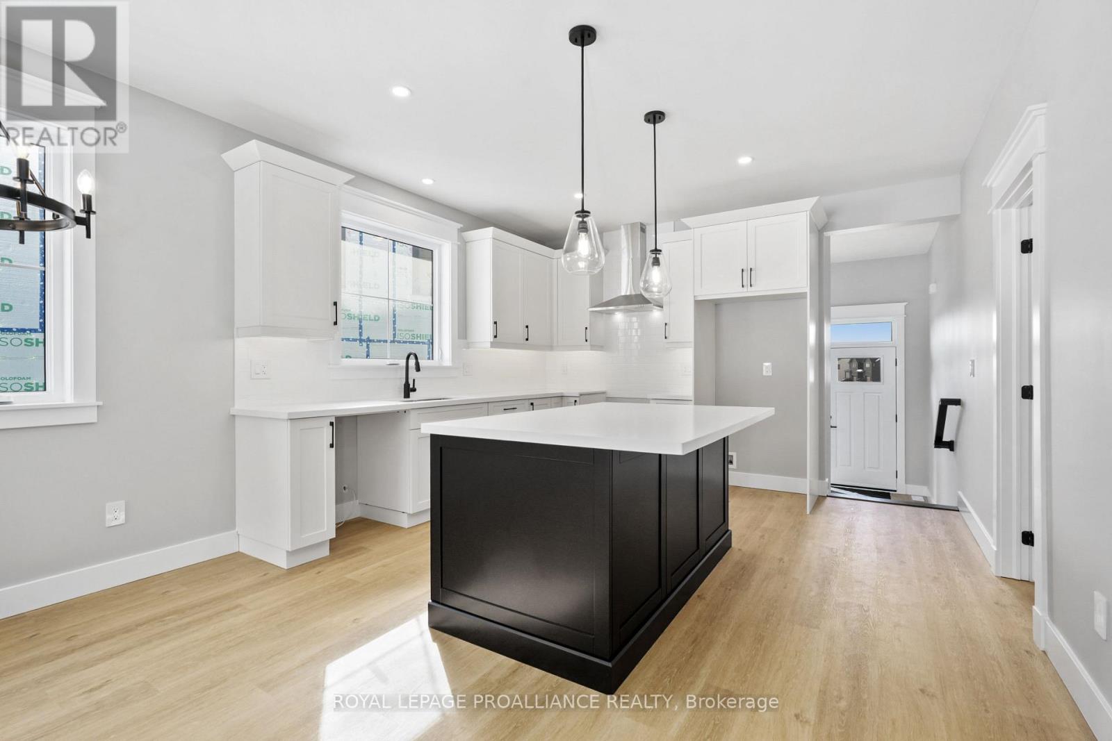 36 Hollingsworth Street, Cramahe, Ontario  K0K 1S0 - Photo 7 - X12390675