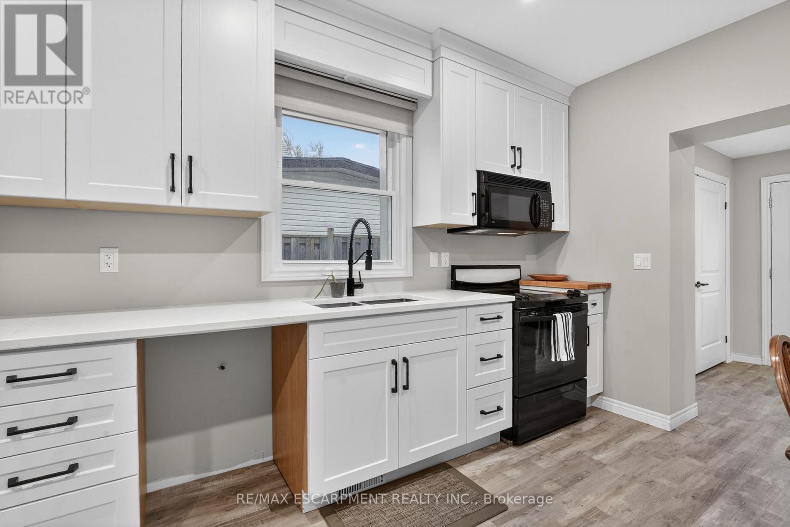 332 Queen Street N, Norfolk (Simcoe), Ontario  N3Y 3Z1 - Photo 14 - X12887250