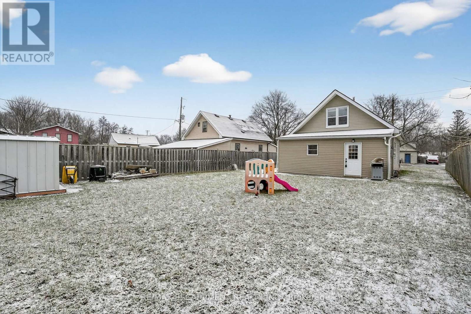 332 Queen Street N, Norfolk (Simcoe), Ontario  N3Y 3Z1 - Photo 36 - X12887250