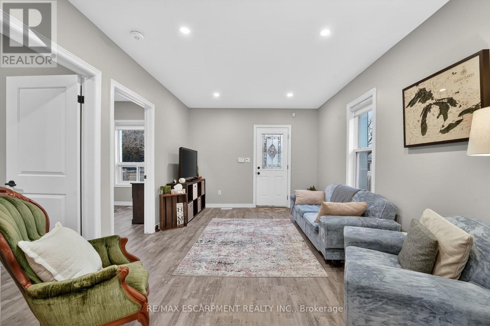 332 Queen Street N, Norfolk (Simcoe), Ontario  N3Y 3Z1 - Photo 5 - X12887250