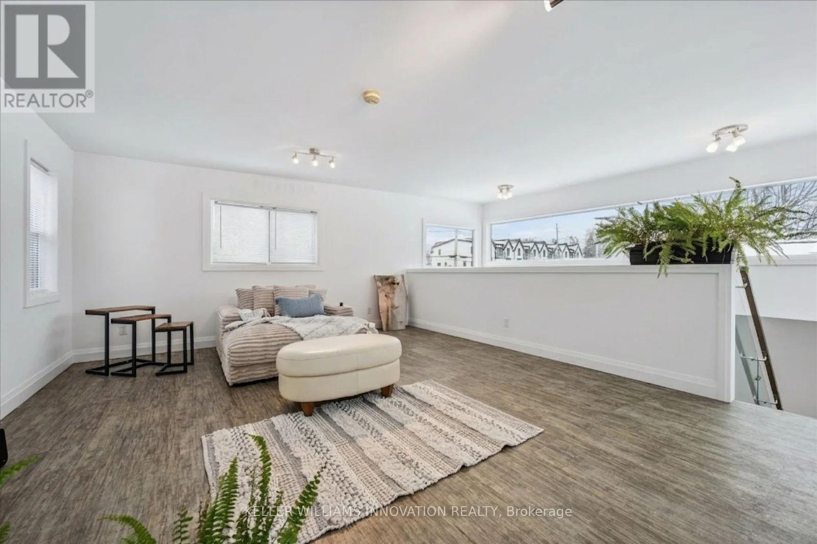 149 Woolwich Street, Waterloo, Ontario  N2K 1S5 - Photo 36 - X12887300