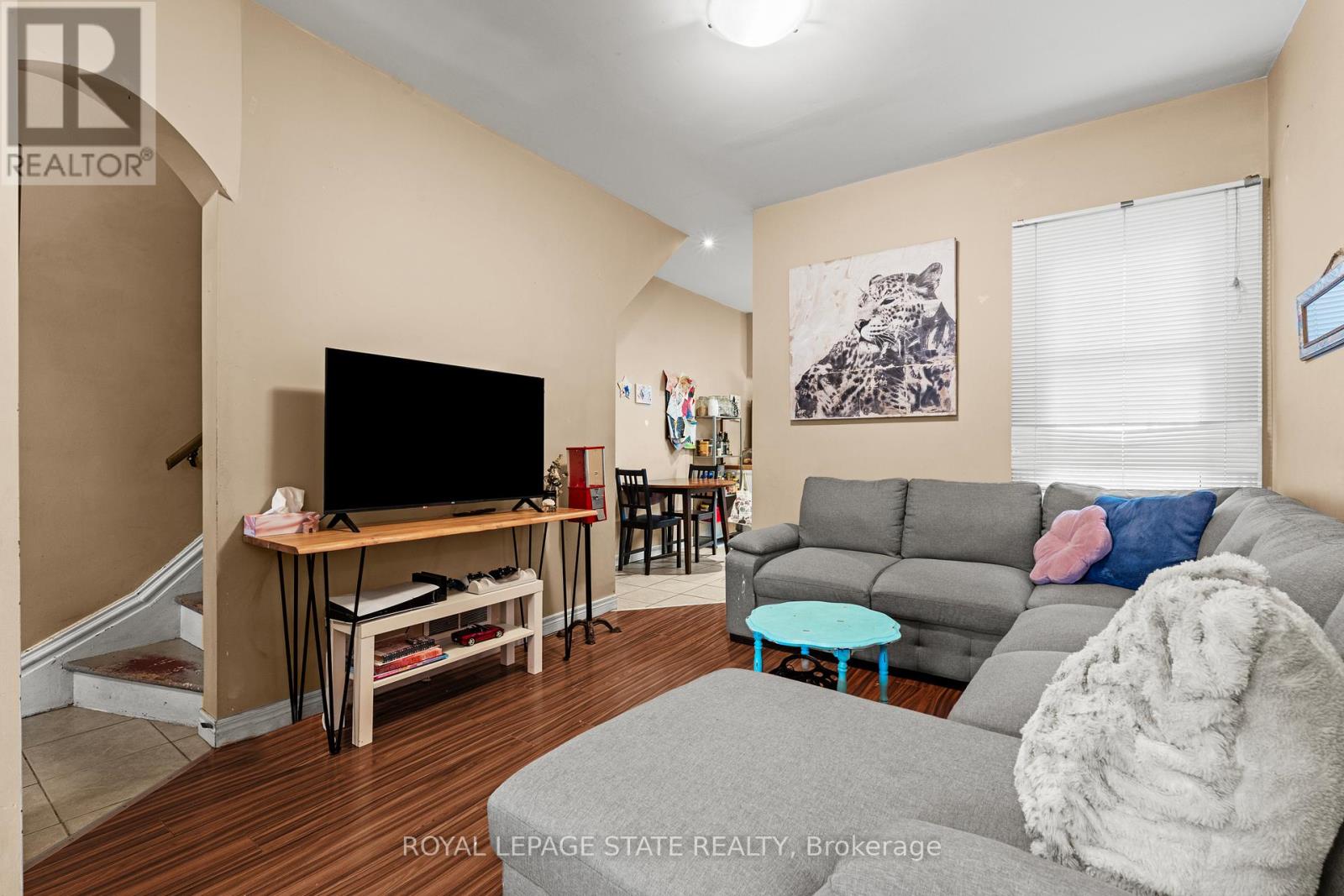 78 Clyde Street, Hamilton (Landsdale), Ontario  L8L 5R4 - Photo 10 - X12887346