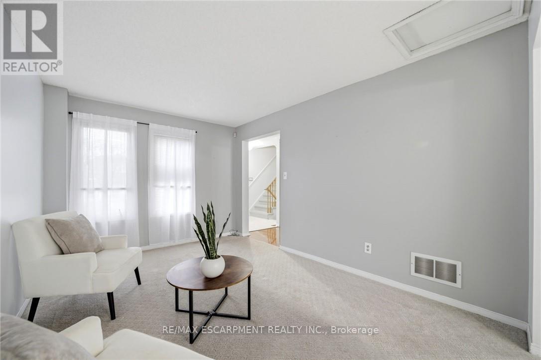 1157 Charminster Crescent, Mississauga (East Credit), Ontario  L5V 1P9 - Photo 10 - W12554506