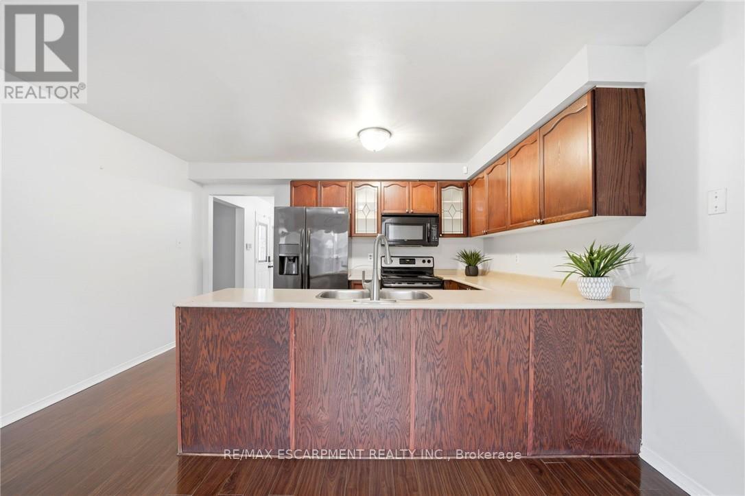 1157 Charminster Crescent, Mississauga (East Credit), Ontario  L5V 1P9 - Photo 15 - W12554506