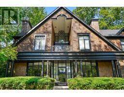 905 SANGSTER AVENUE, Mississauga, Ontario