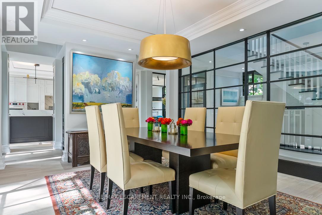 905 Sangster Avenue, Mississauga, Ontario L5H 2Y3 - Photo 13 - W12753006