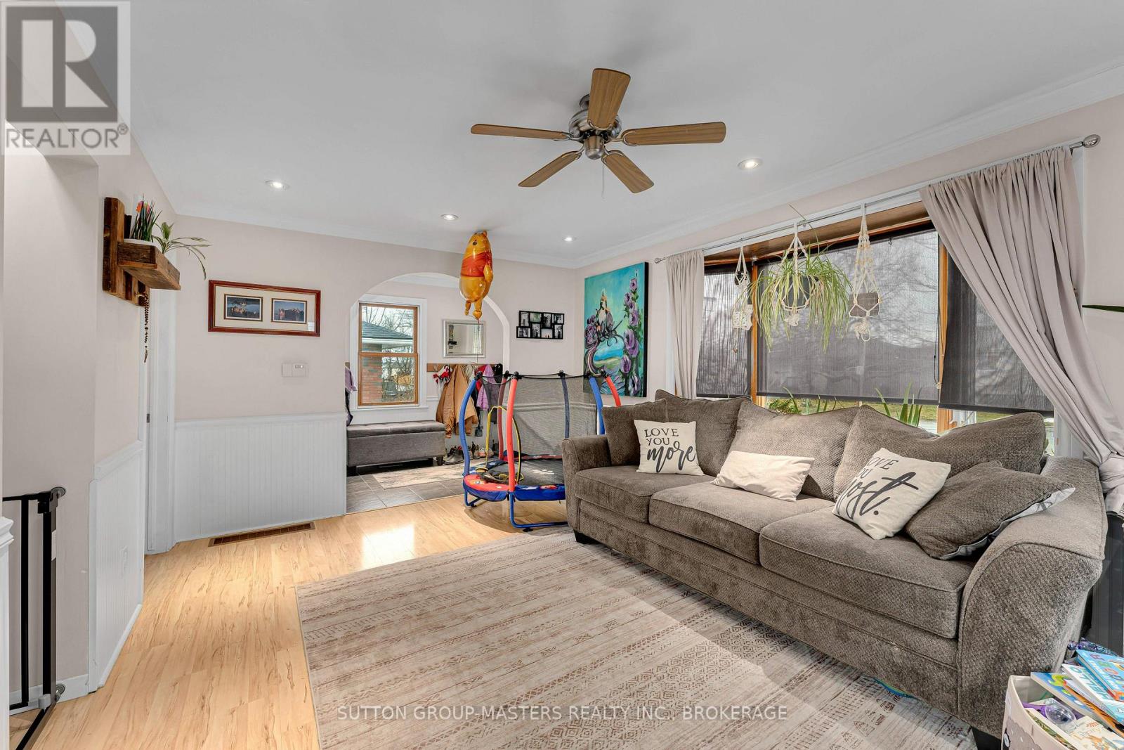 440 Pine Street E, Gananoque, Ontario  K7G 1E3 - Photo 5 - X12887404