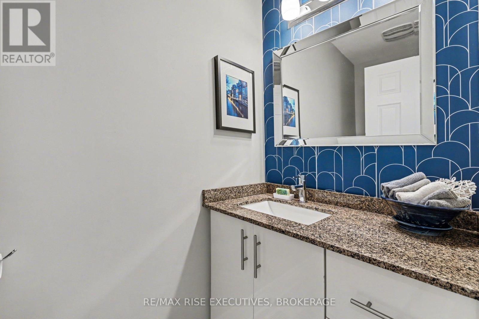 300c Richelieu Avenue, Ottawa, Ontario  K1L 6K3 - Photo 16 - X12887572