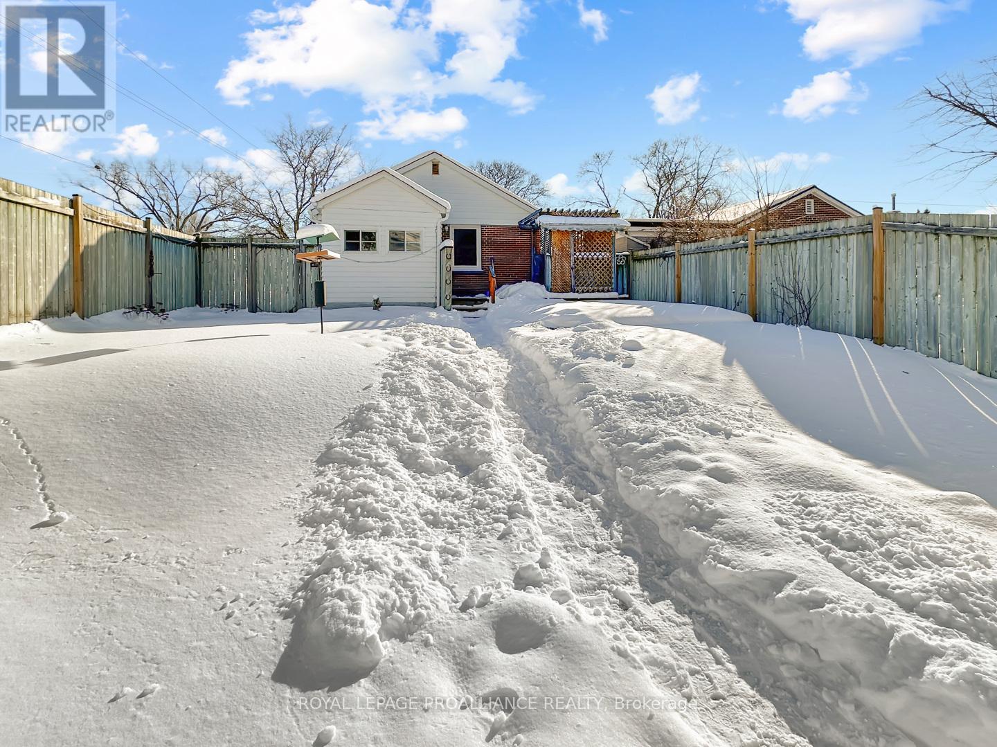 284 Victoria Avenue, Belleville, Ontario  K8N 2C7 - Photo 27 - X12887628