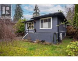 518 W 23RD STREET, North Vancouver, British Columbia