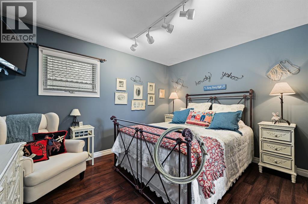 103 Stratton Park Sw, Calgary, Alberta  T3H 2V3 - Photo 30 - A2282728