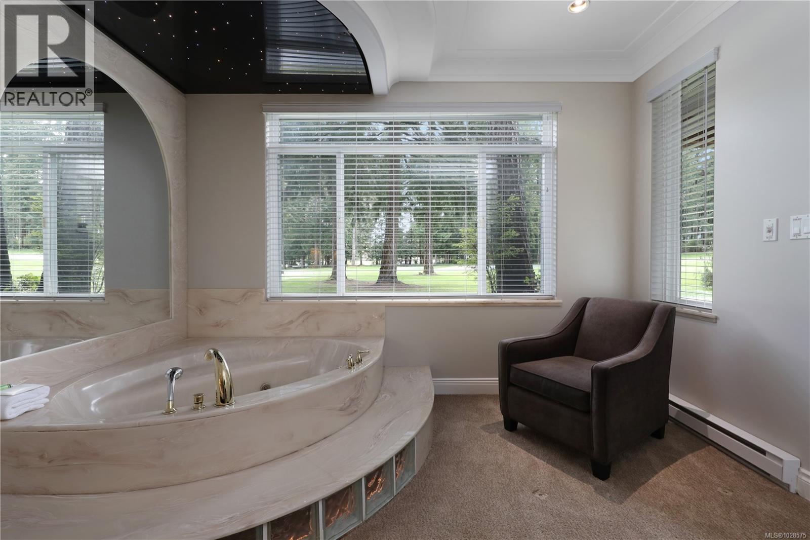 602/601b 366 Clubhouse Dr, Courtenay, British Columbia  V9N 9G3 - Photo 12 - 1028575