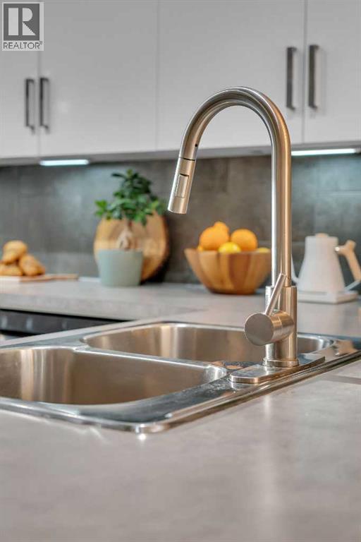 221 New Brighton Row Se, Calgary, Alberta  T2Z 1B9 - Photo 7 - A2286952