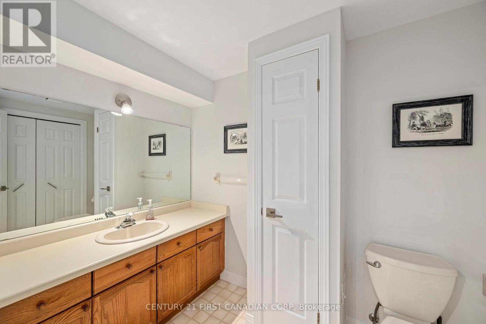 26 Angus Court, London North, Ontario  N5X 3J4 - Photo 35 - X12887384