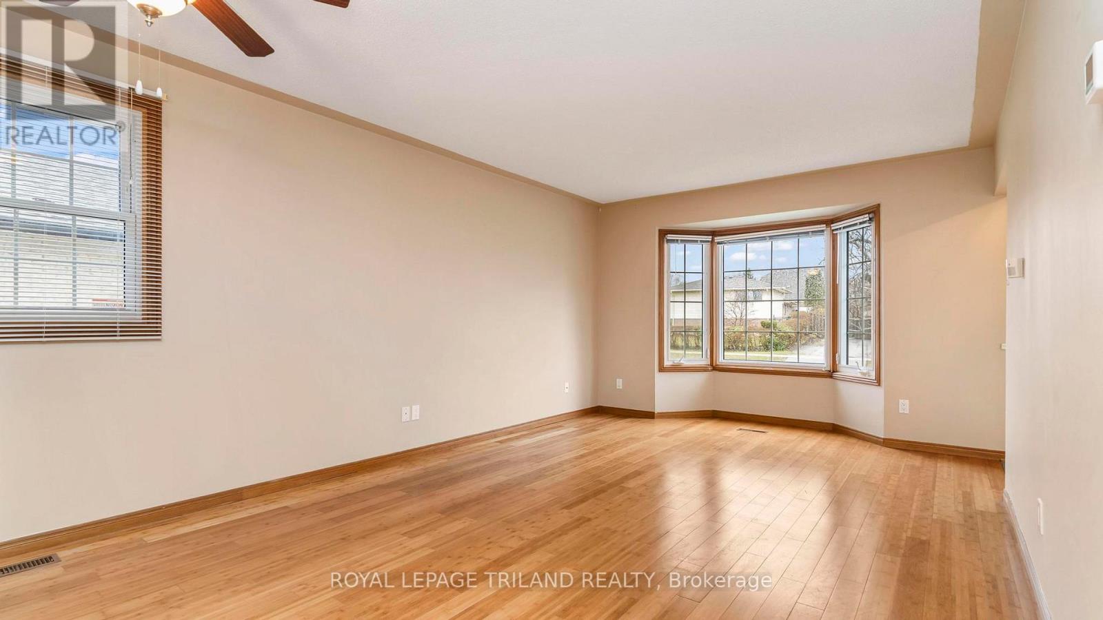 32 Glenroy Road, London South (South T), Ontario  N5Z 3K9 - Photo 10 - X12887480