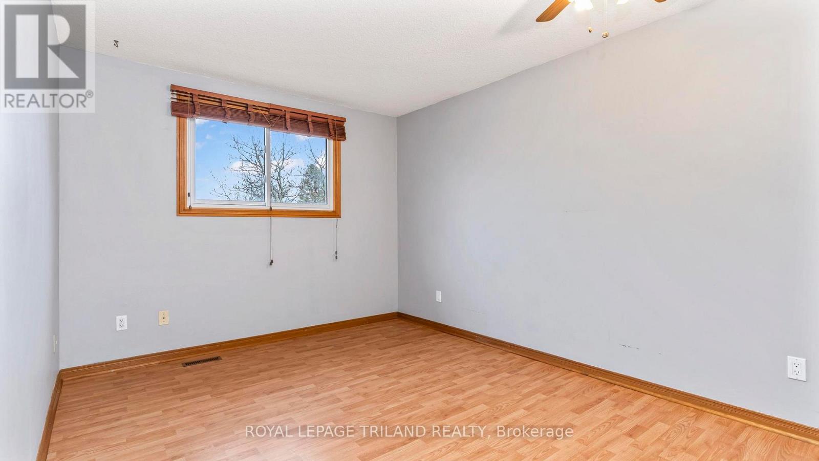 32 Glenroy Road, London South (South T), Ontario  N5Z 3K9 - Photo 17 - X12887480