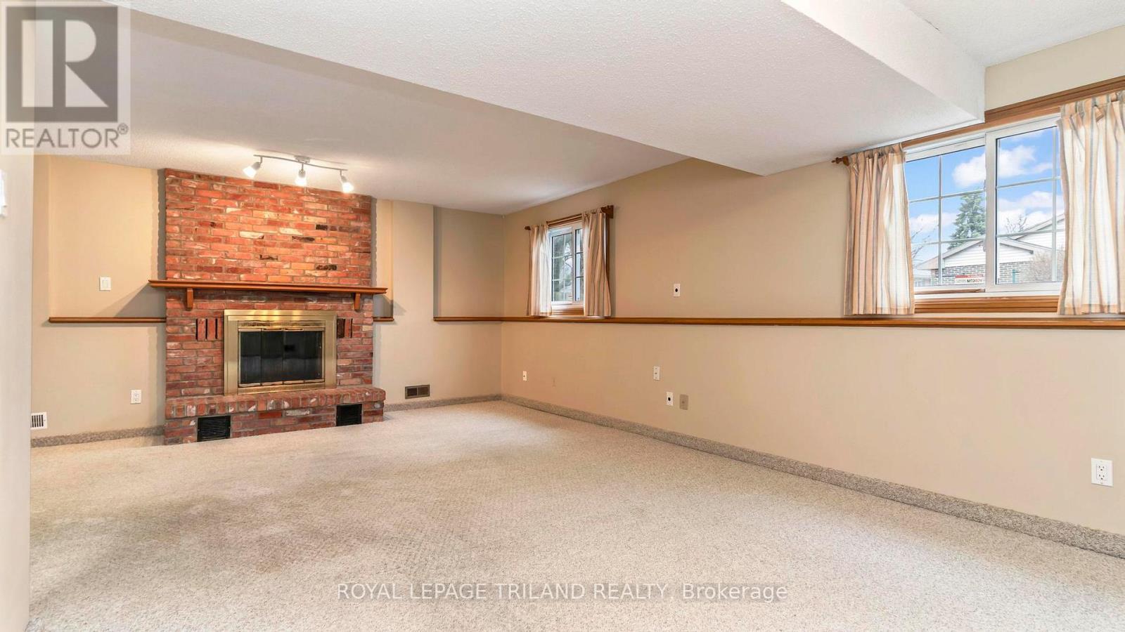 32 Glenroy Road, London South (South T), Ontario  N5Z 3K9 - Photo 27 - X12887480