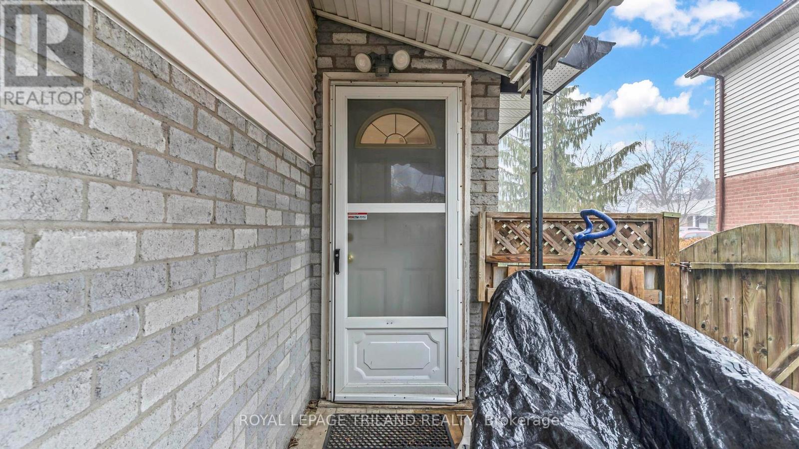 32 Glenroy Road, London South (South T), Ontario  N5Z 3K9 - Photo 39 - X12887480