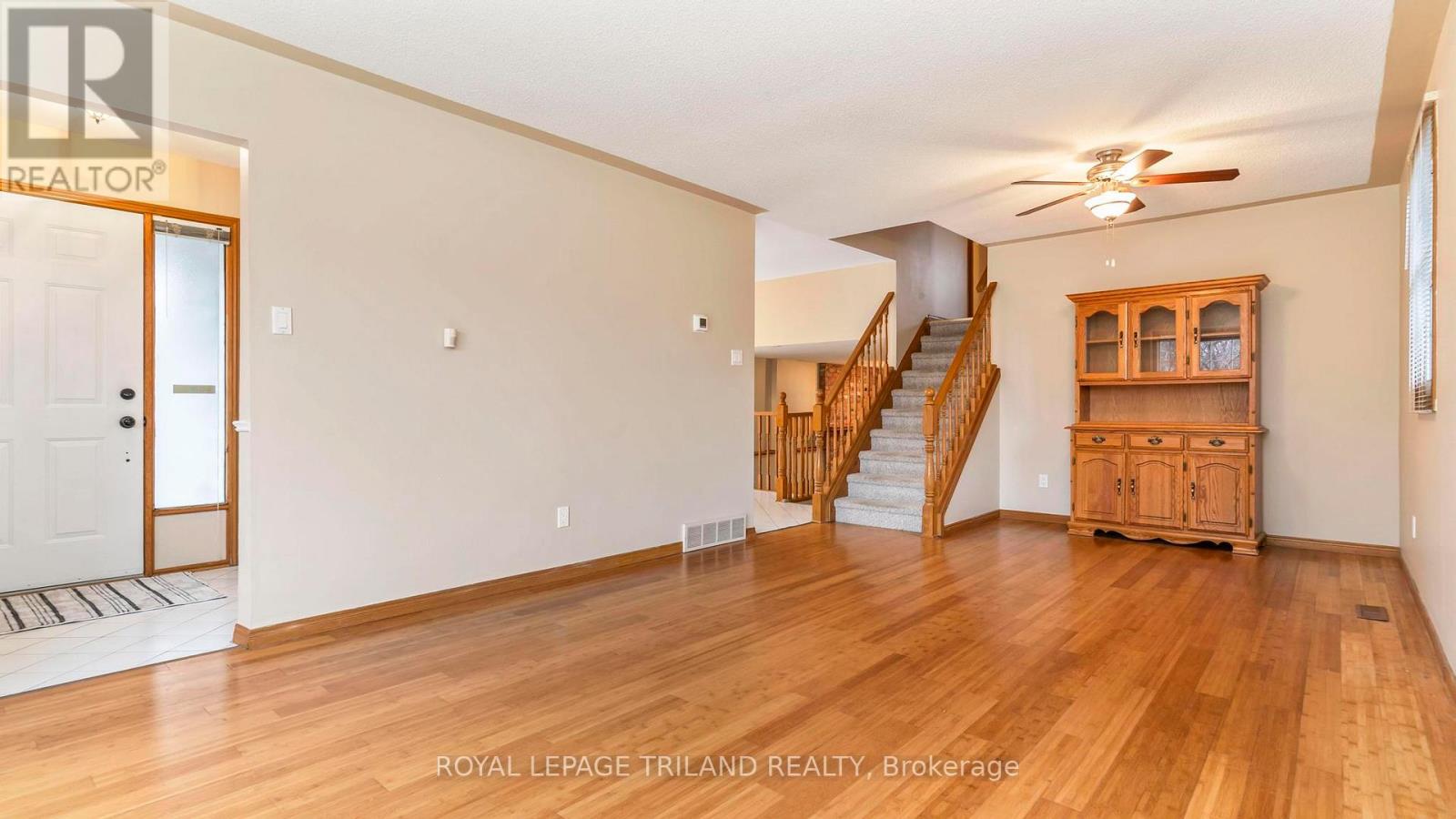 32 Glenroy Road, London South (South T), Ontario  N5Z 3K9 - Photo 7 - X12887480