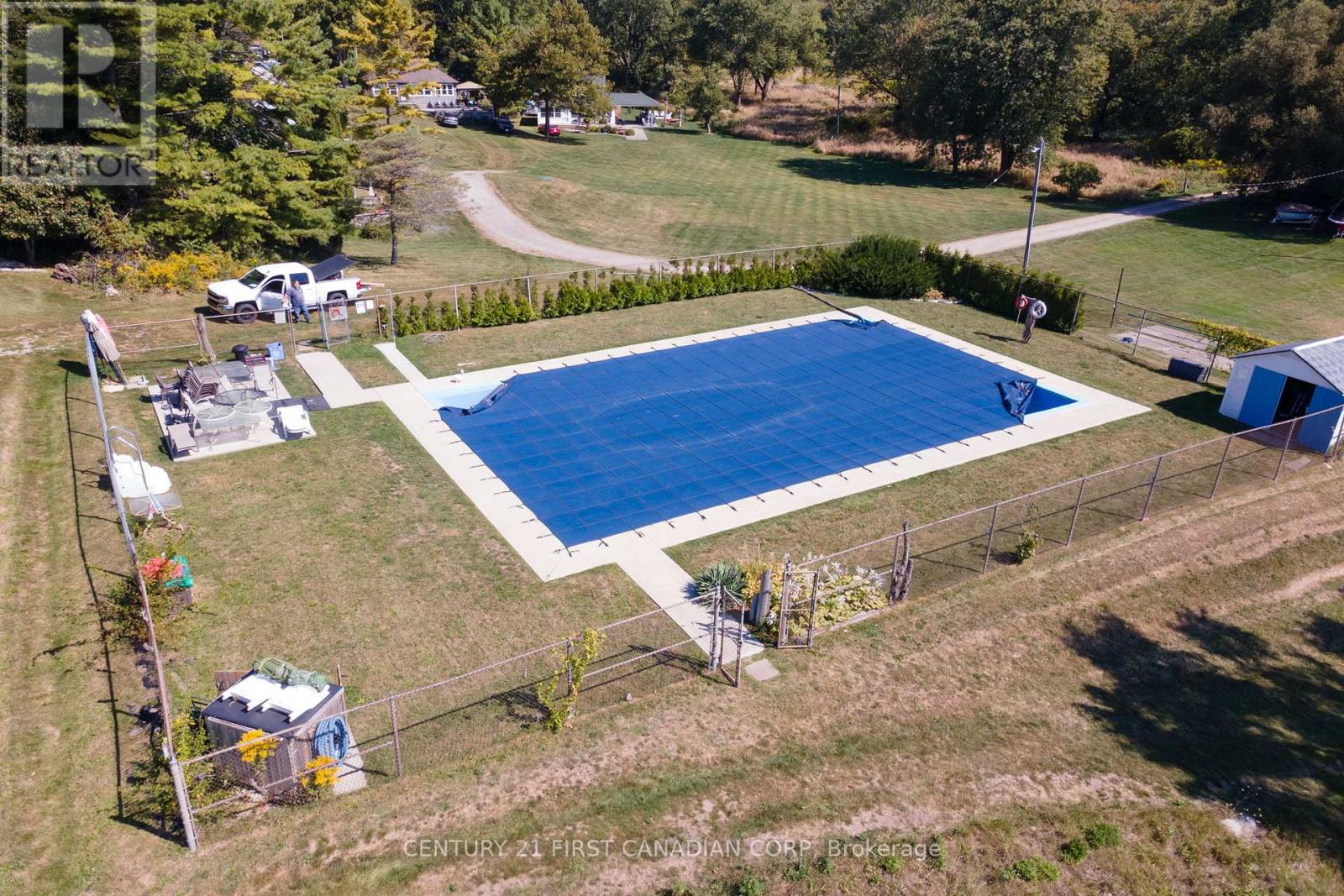 Photo 23 of 23 for 4 - 49075 Dexter Line