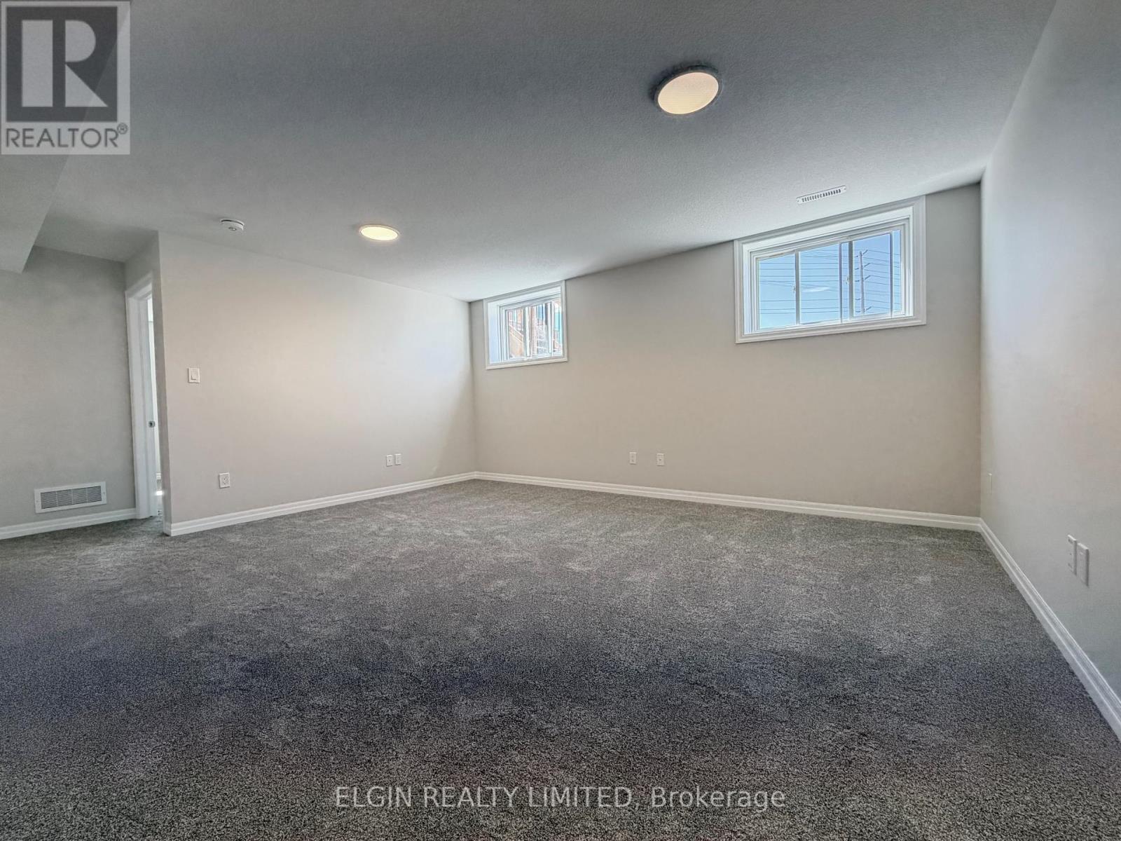 Photo 20 of 30 for 7 Horizon Court