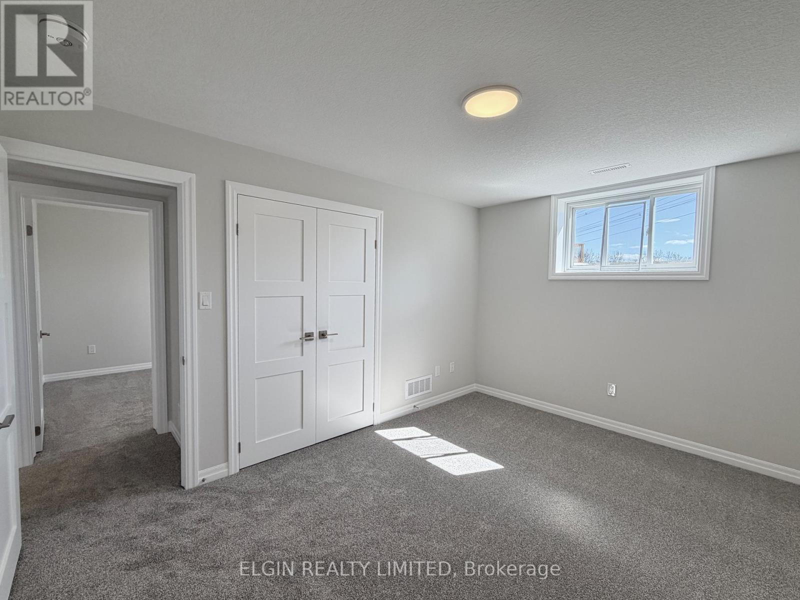 Photo 25 of 30 for 7 Horizon Court