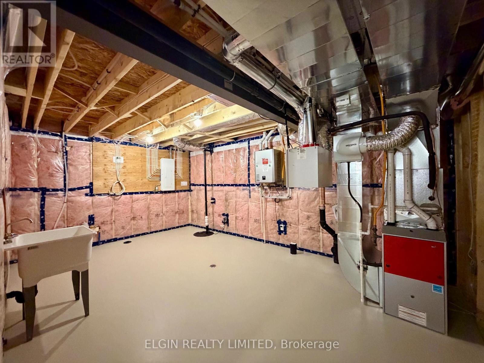 Photo 27 of 30 for 7 Horizon Court