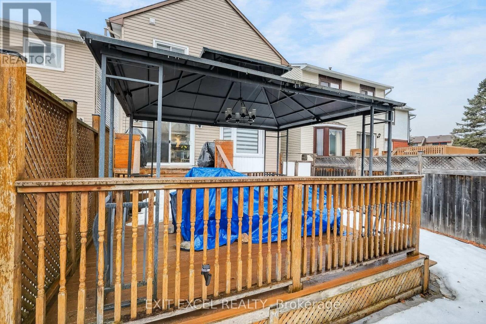 58 Fireside Crescent, Ottawa, Ontario  K1T 1Z4 - Photo 44 - X12887416