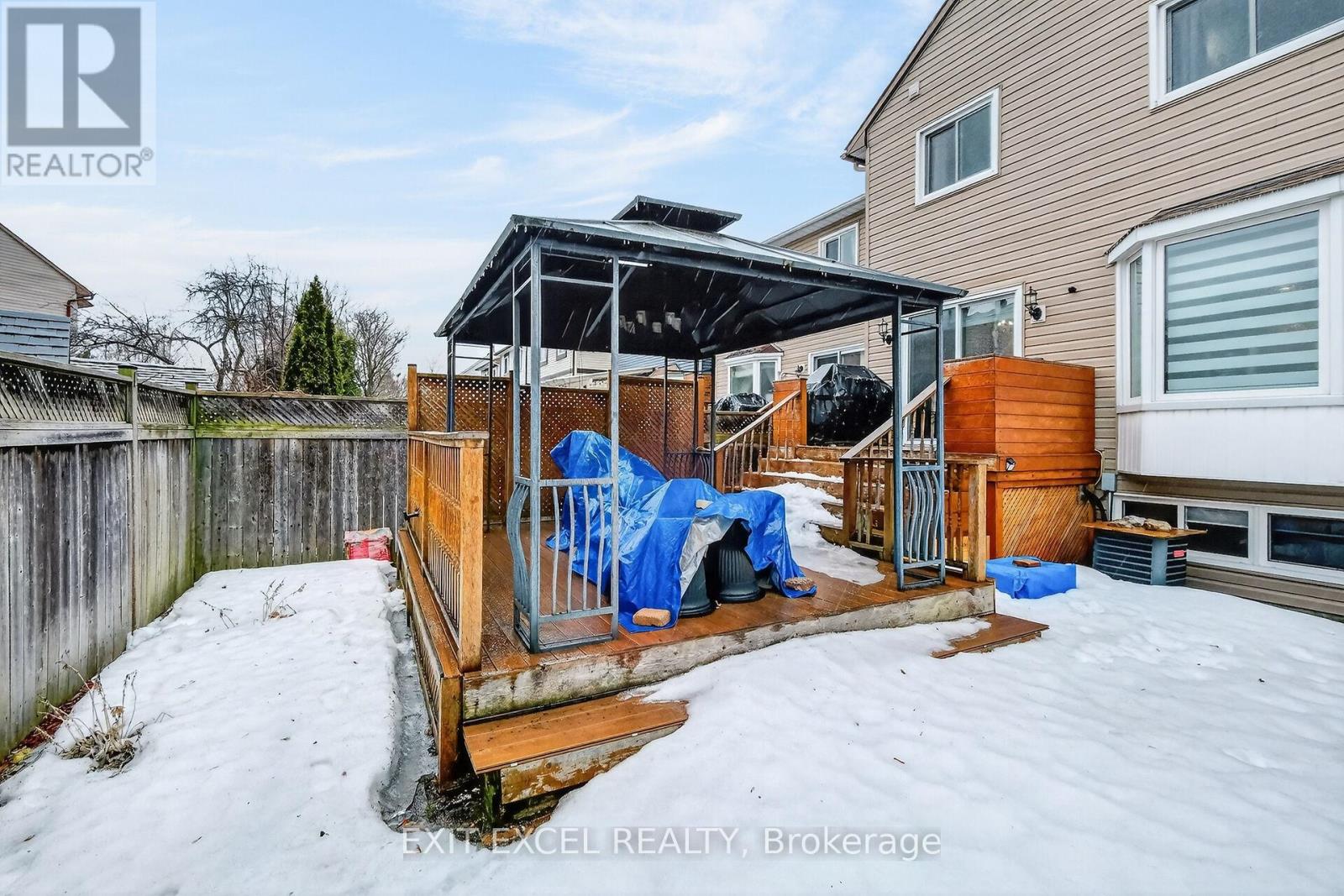 58 Fireside Crescent, Ottawa, Ontario  K1T 1Z4 - Photo 45 - X12887416